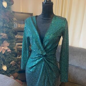 Elegant Green Long Sleeve Dress